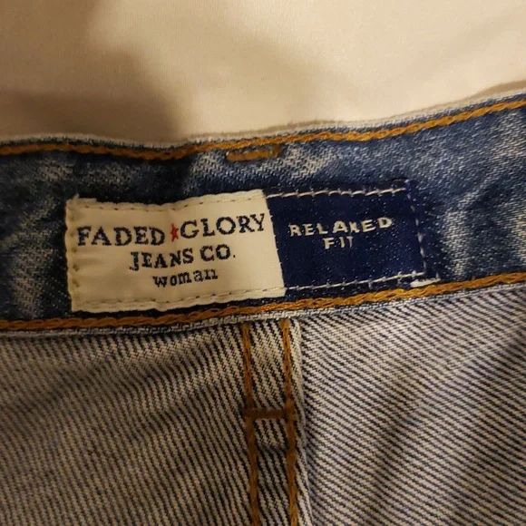 Faded Glory 18 petite jeans - Picture 3 of 4